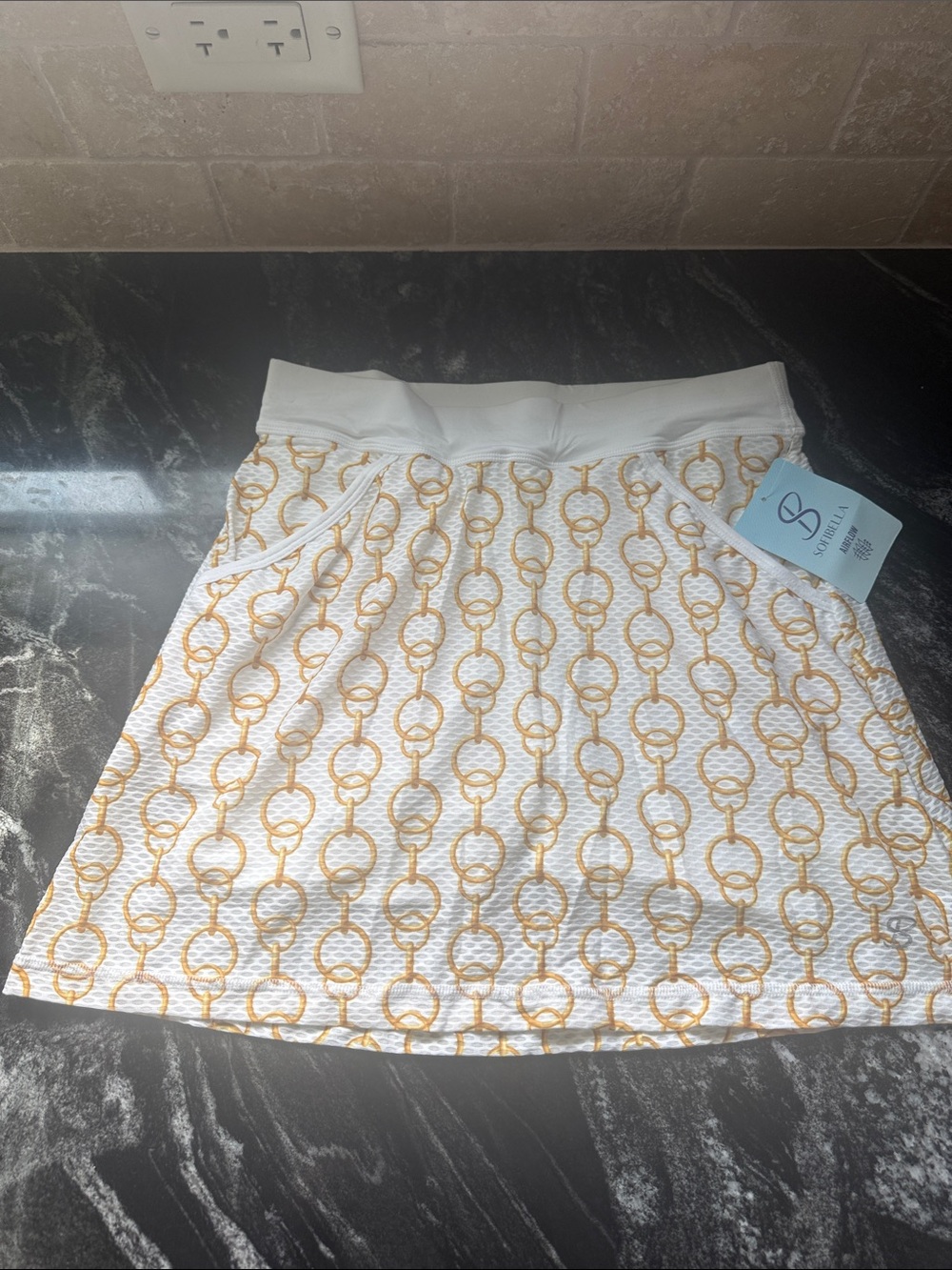 Sofibella 17” skort